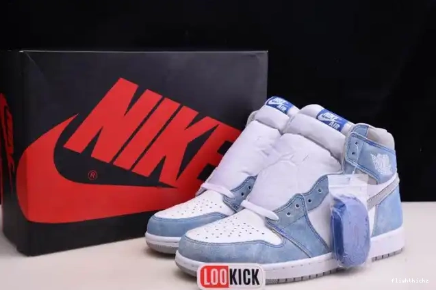 Hyper Jordan 1 Royal Retro High 555088-402 OG 0503